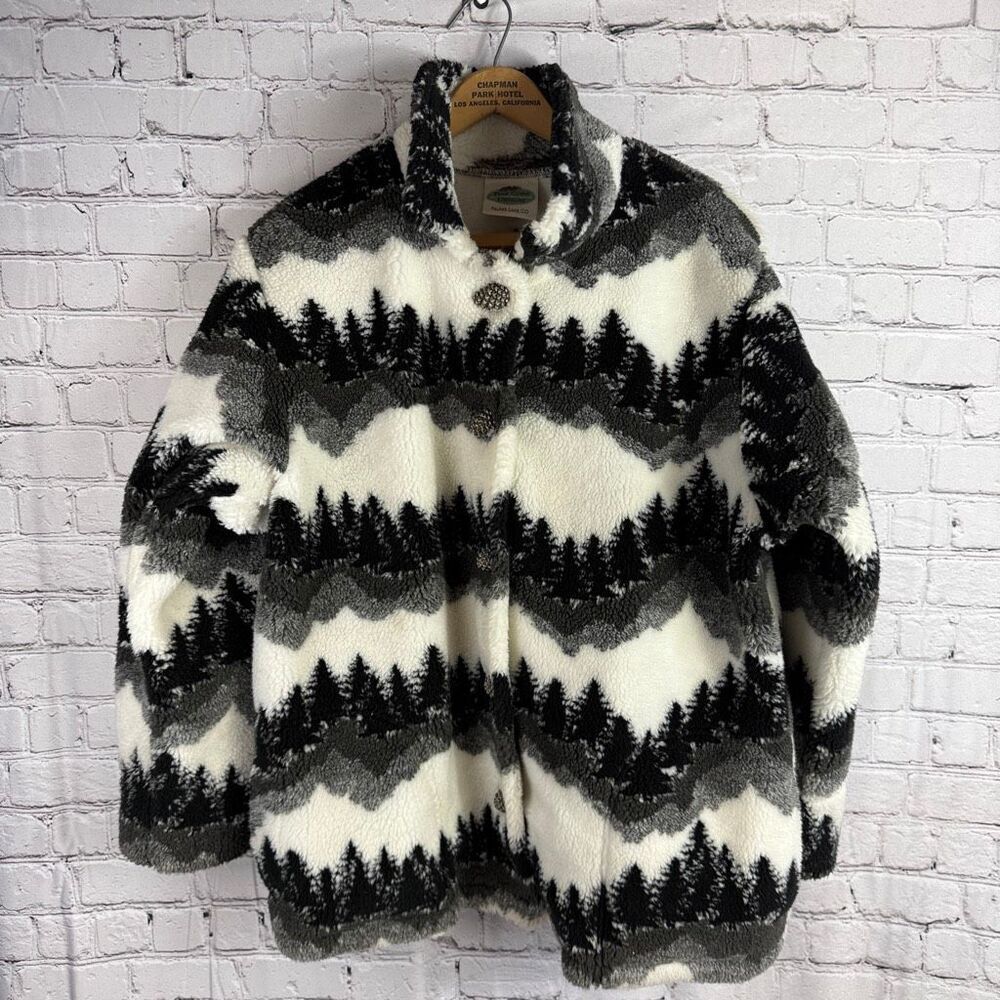 Vintage Oversized Mountain Tree Theme Pinecone Button Fleece Size M/L